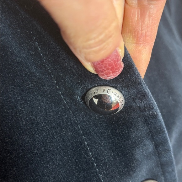 Elegant Black Velvet Women's Jacket - Picture 8 of 10